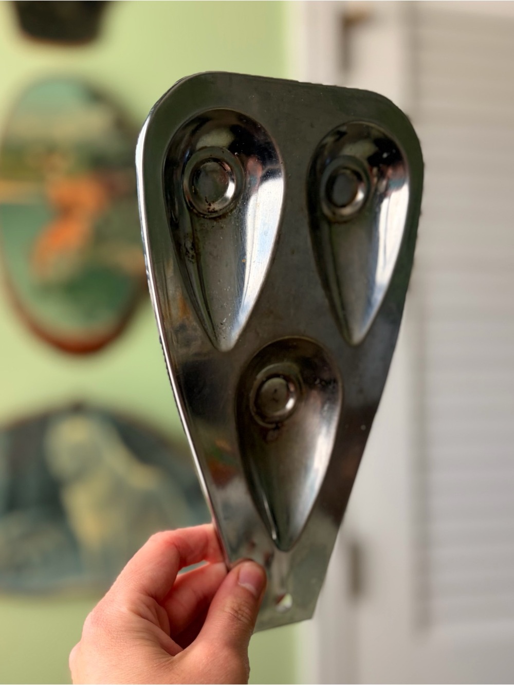 Metal Three Spot Vintage Spoon Rest - Picture 3 of 5